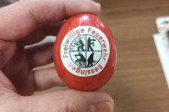 05-Osterei-mit-Sticker