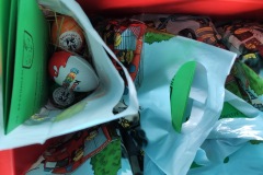 11-Blick-in-die-Tueten