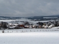Winterlicher Blick auf Bessingen von der Grillhütte